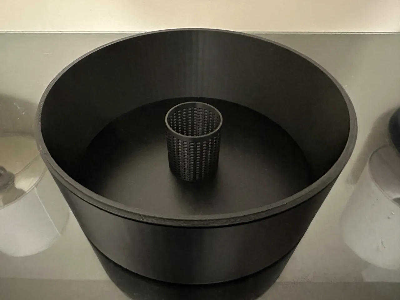 Filament Spool Dry Box (w/ desiccant holder) view 2