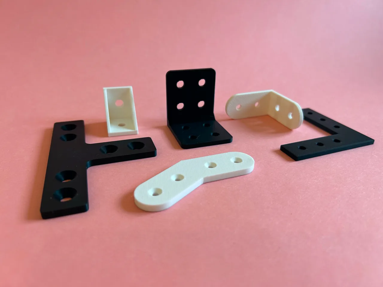 Bracket Generator - Parametric Mounting Brackets view 3