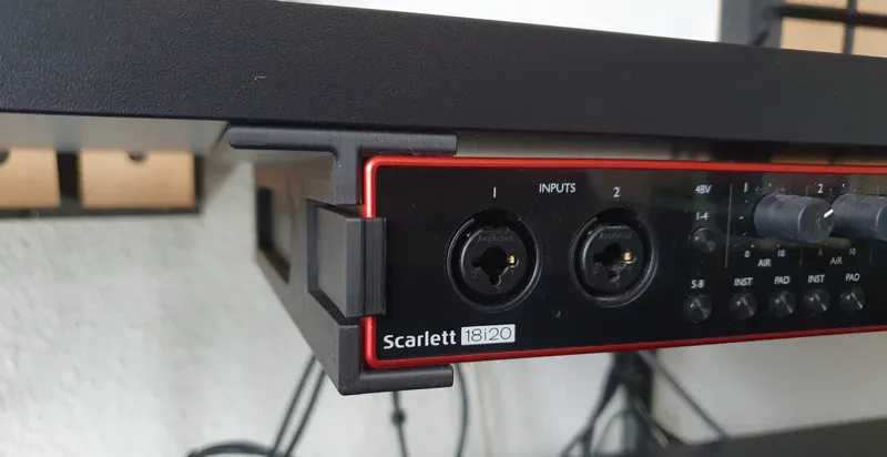 Table mount for Focusrite Scarlett 18i20 3rd Gen