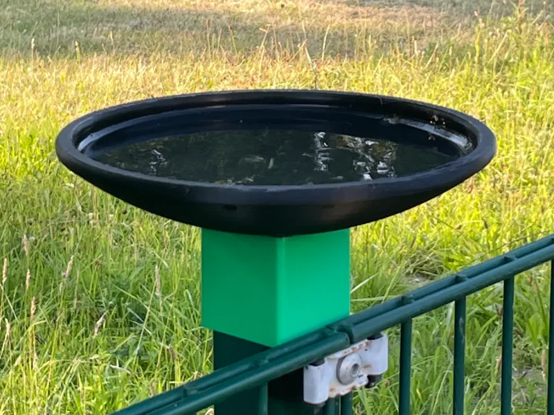 Trinkschale Zaun 51mm x 51mm Pfosten Tiere