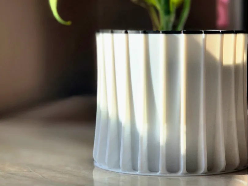 Modern Ribbed Flower Pot - Free 3D Print Model - MakerWorld