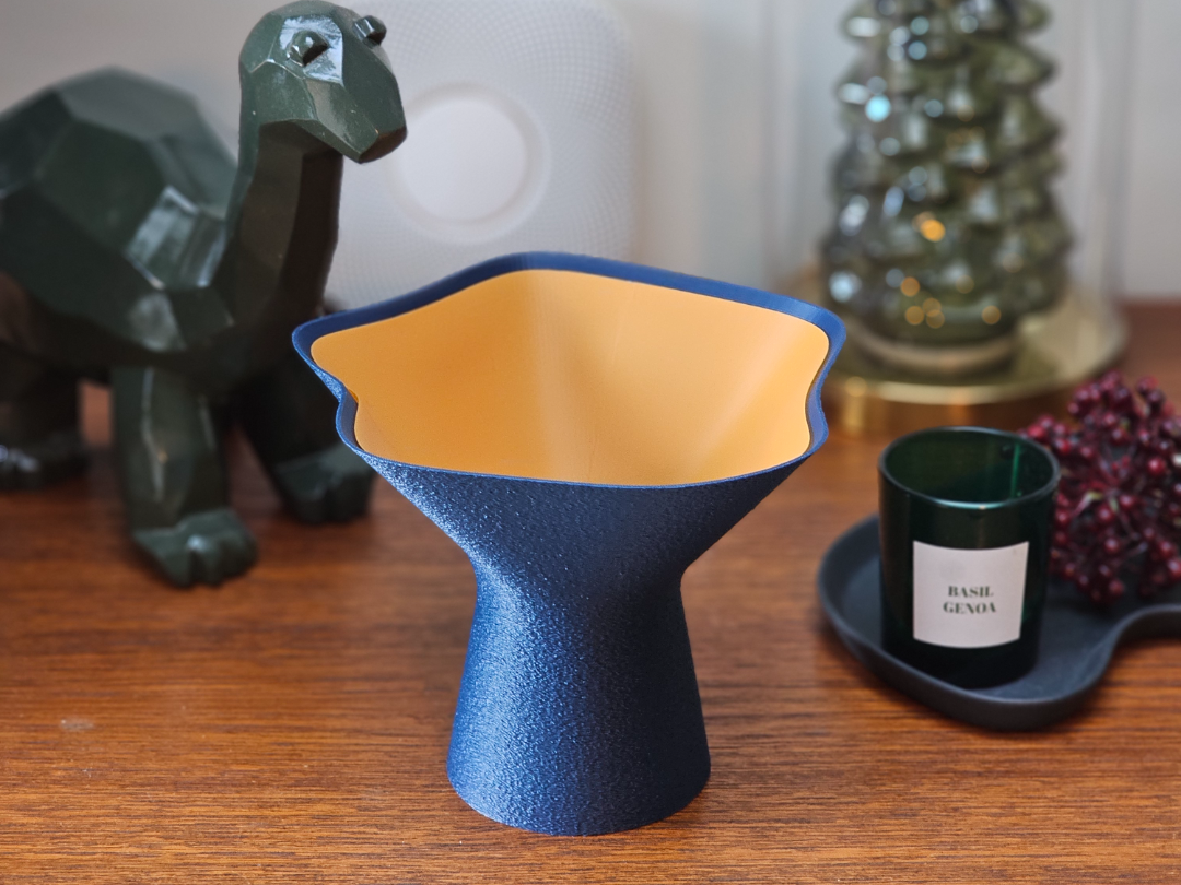 Organic Bloom Duo Vase