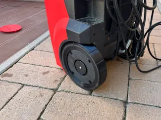 Hecht 326 High-Pressure Washer Wheel