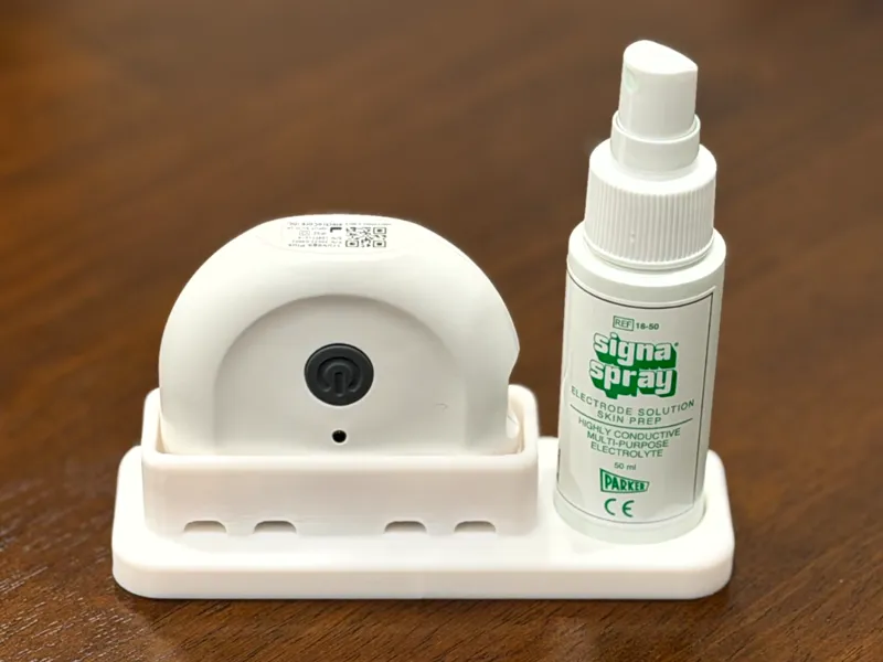 Truvaga Device Stand/Tray + Spray Bottle