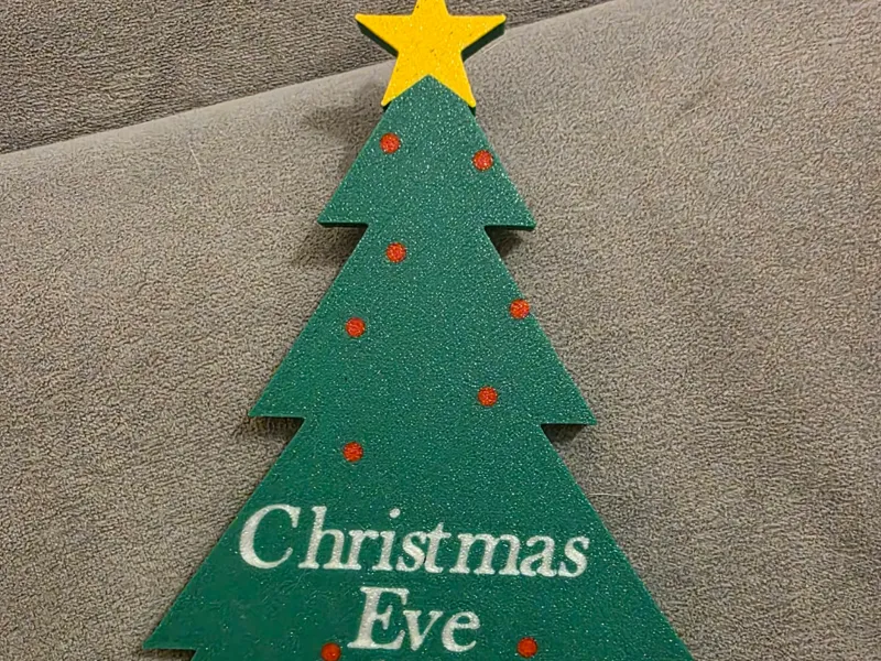 Christmas Eve Tree plaque