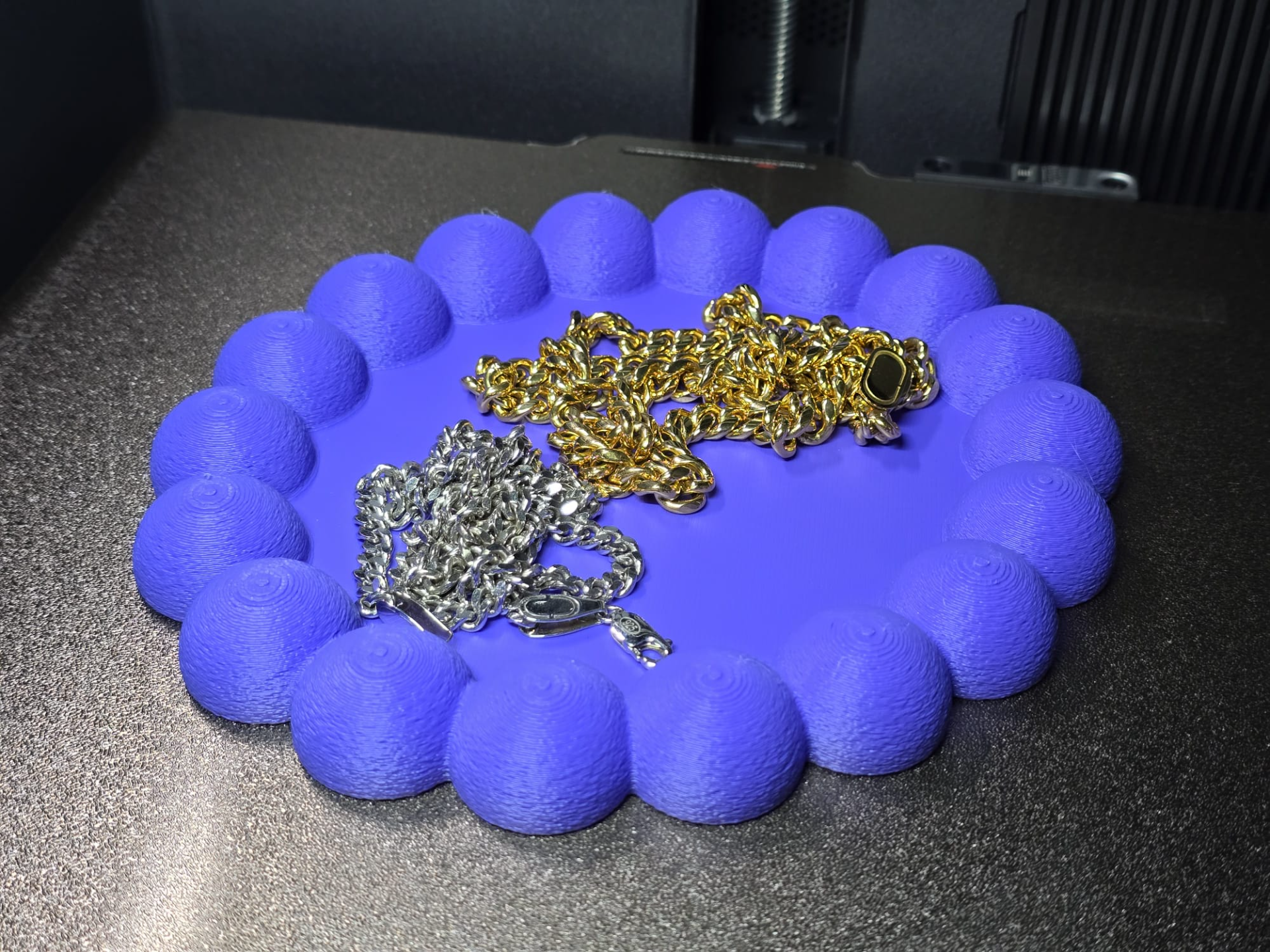 Groovy Bubble Round Vanity Tray