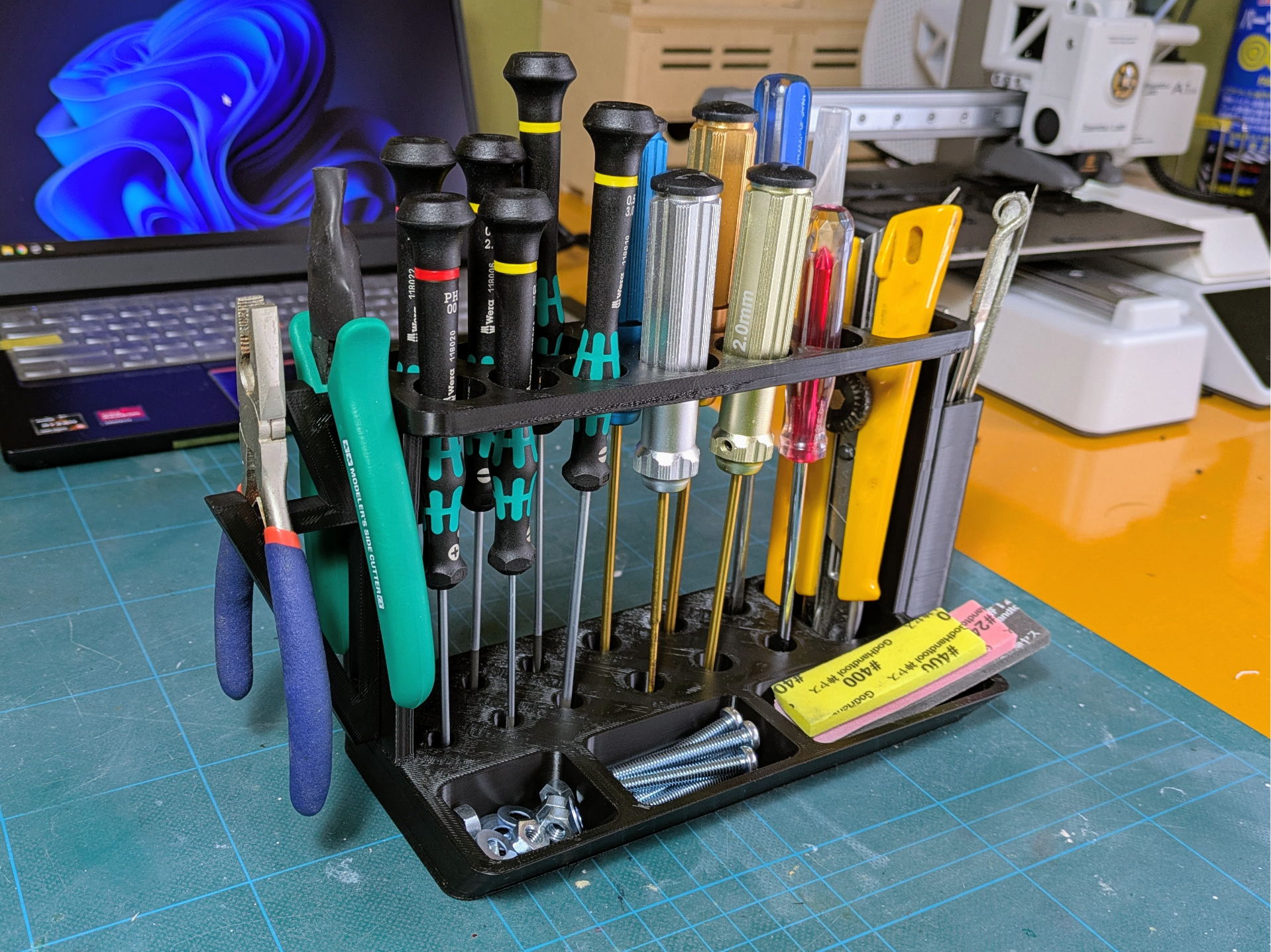 Mini Tool Stand