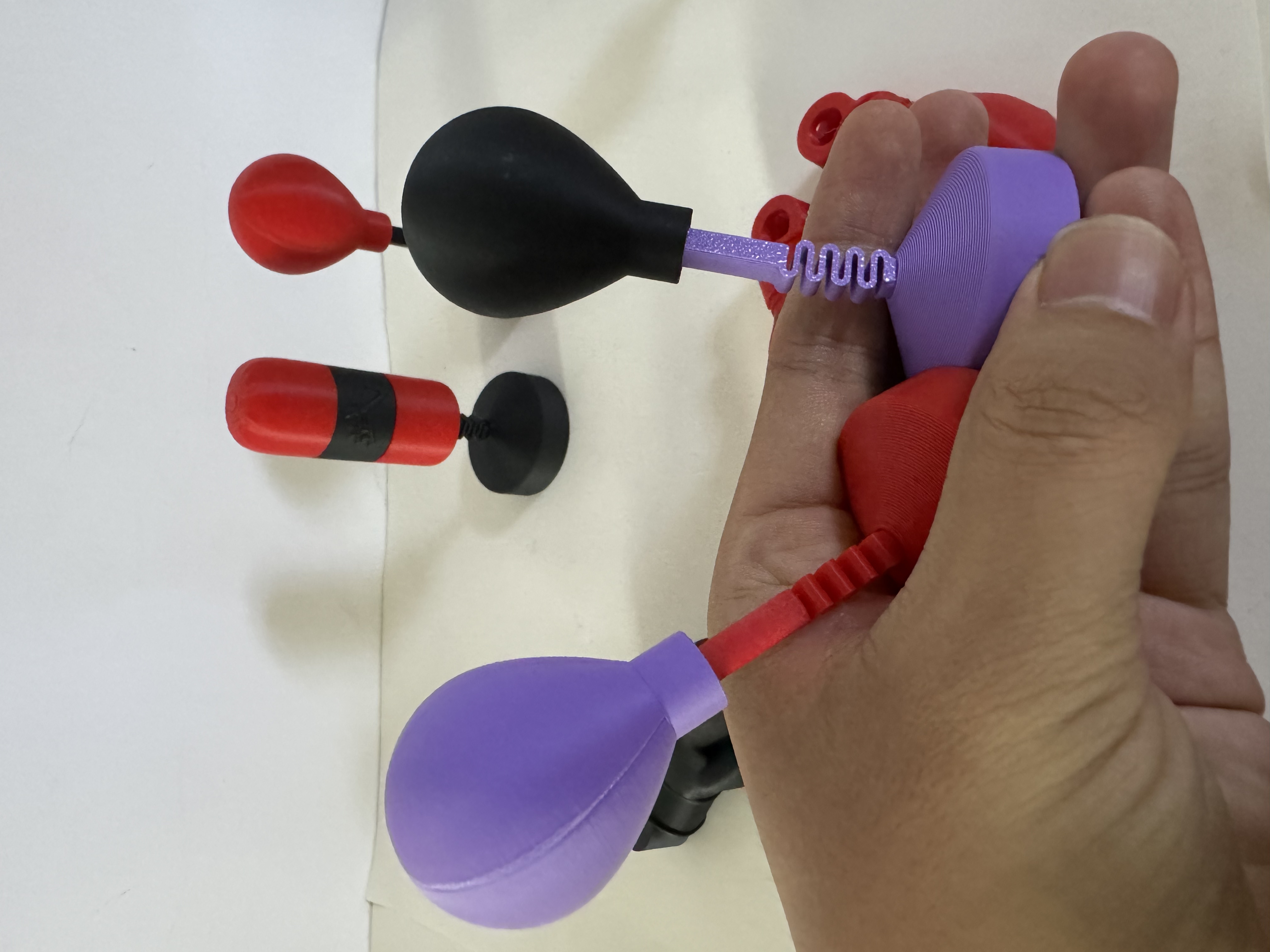 Miniatura 3 do modelo 3D 桌面摇摆拳击沙包