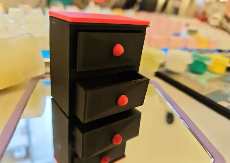 床头柜首饰盒