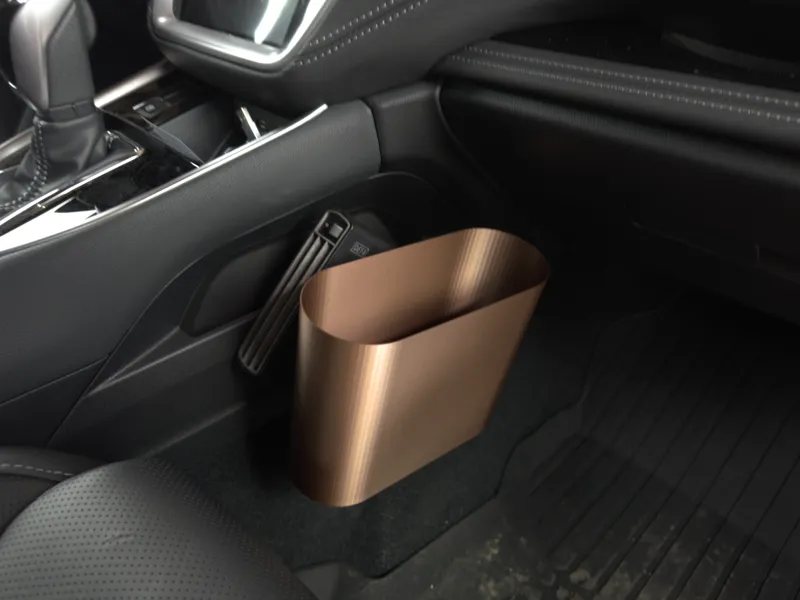*Flexible & Safe* Car Trash Bin