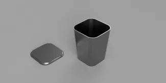 Small Trash bin with lid