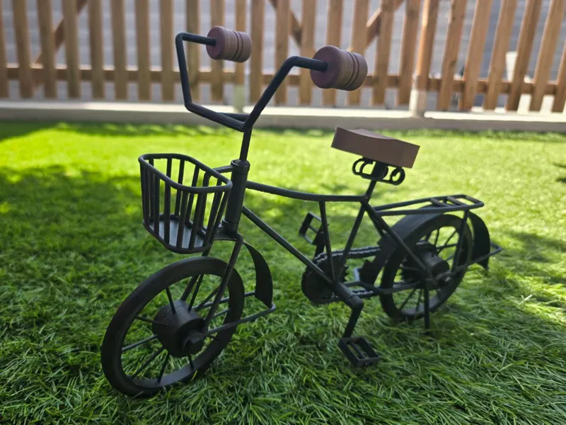 Decorative old-fashion bicycle