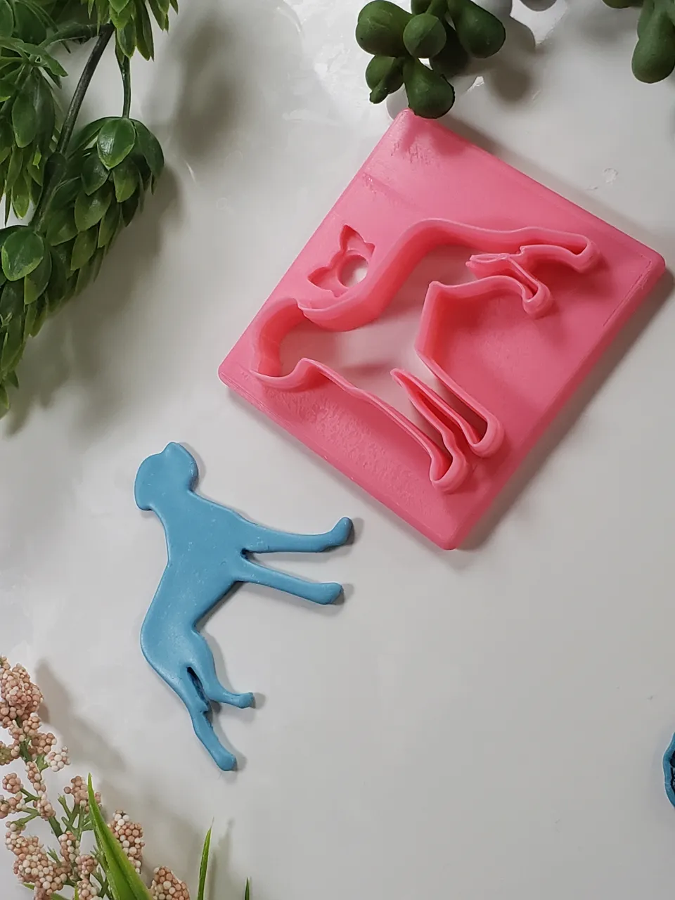 Dog Silhouette Polymer Clay Earring Cutter view 4