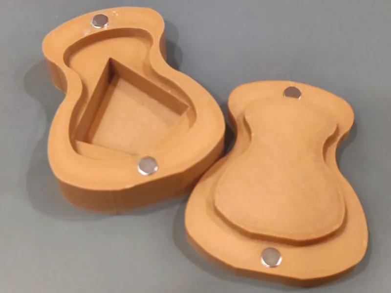 Guitar Pick Box