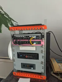 立梁 6U