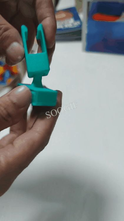 A1封箱：万向360度旋转线缆卡扣Omni-Directional Cable Holder