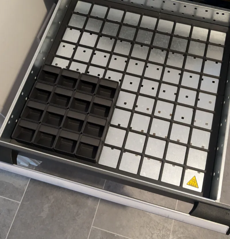 Gridfinity Baseplate Bott 525x525 roller cabinet
