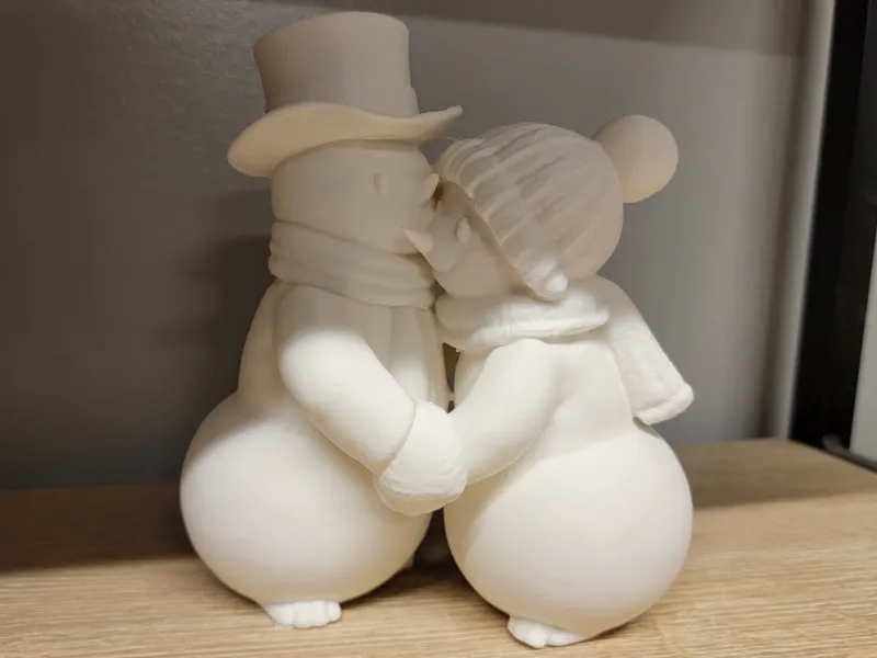 Cute Winter Snowman Couple