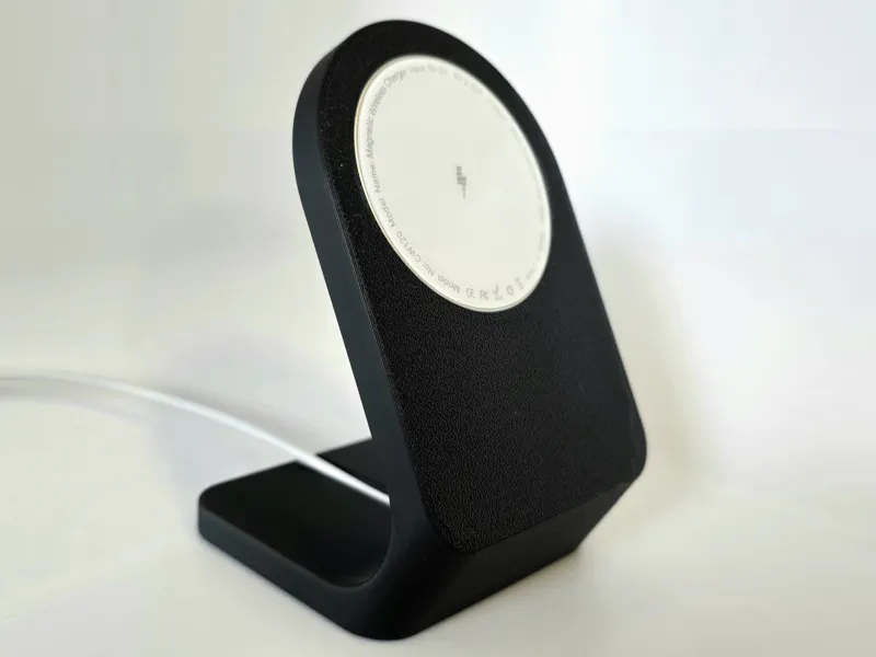 MagSafe Charging Stand compatible with CW120