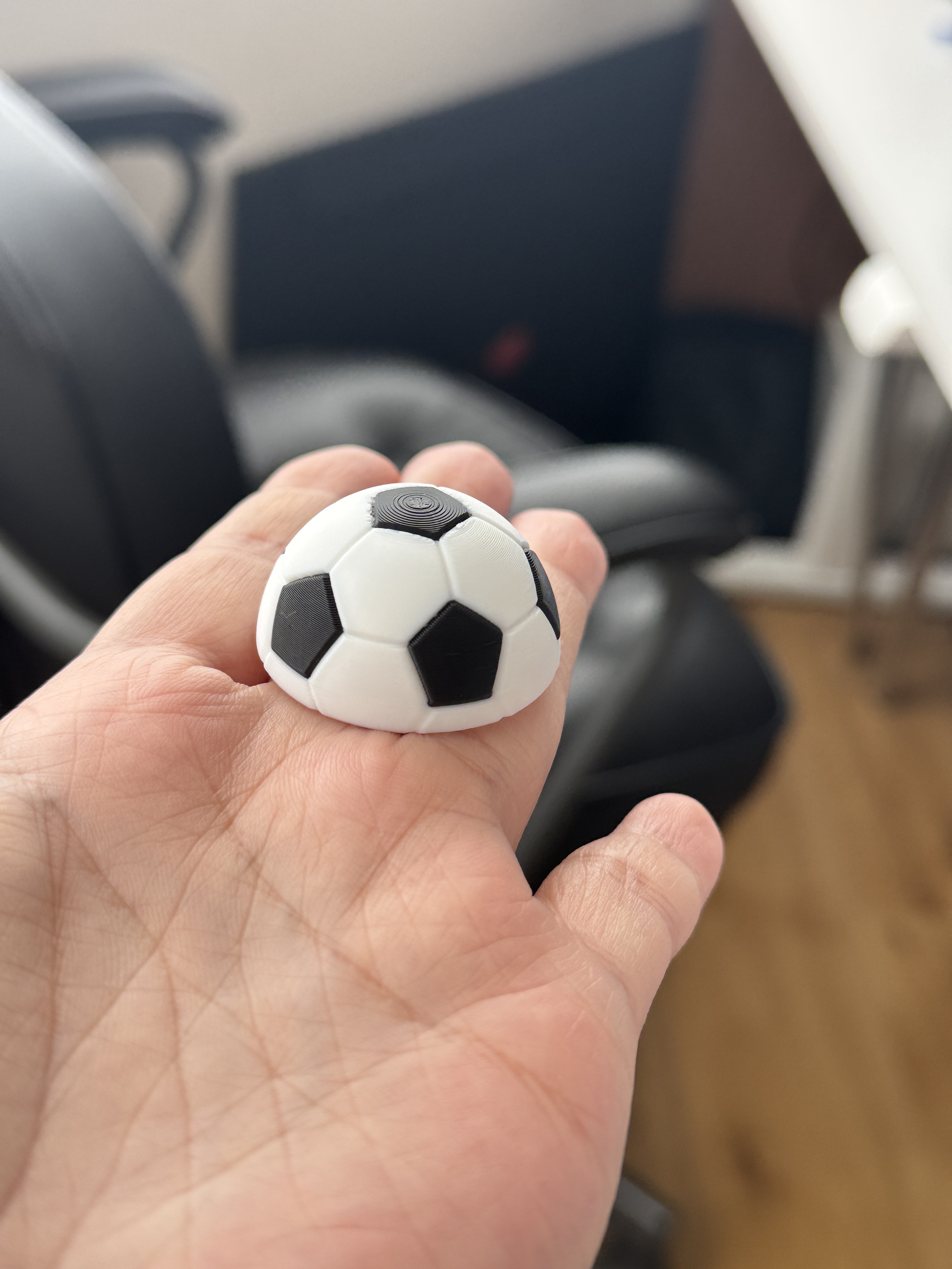 Miniatura 2 do modelo 3D 2026世界杯球队 足球点击器玩具