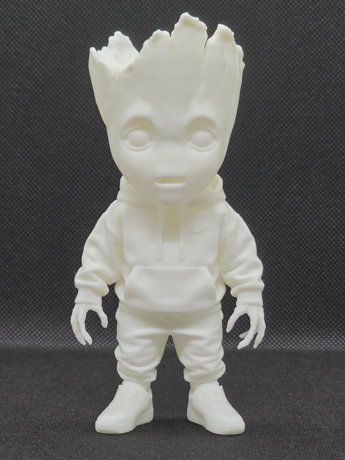 Miniatura 2 do modelo 3D Groot Urban style