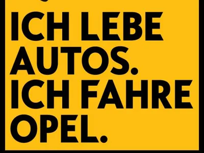 I love cars I drive an Opel Keychain