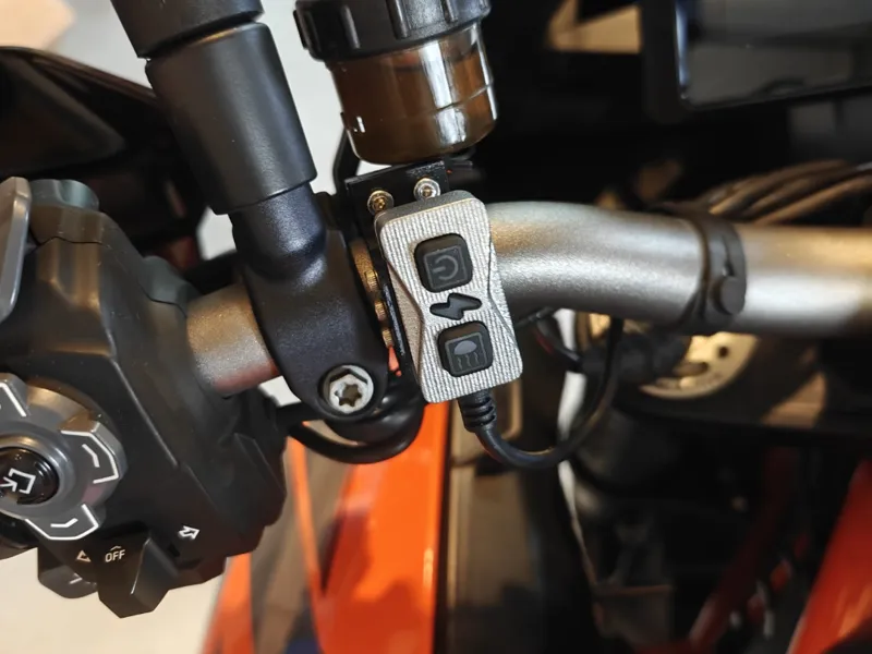 support interrupteur next tech KTM 1290 GT