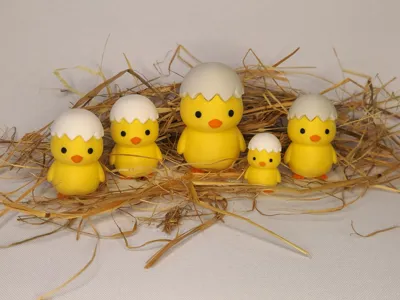 Chick with Eggshell - No AMS