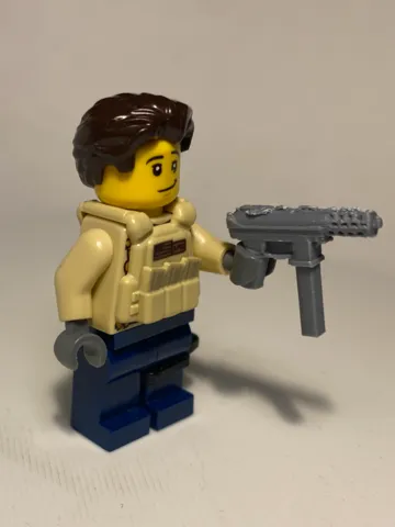 Modelo para impresión 3D: TacticalBrick Tec-9 — vista de referencia 2