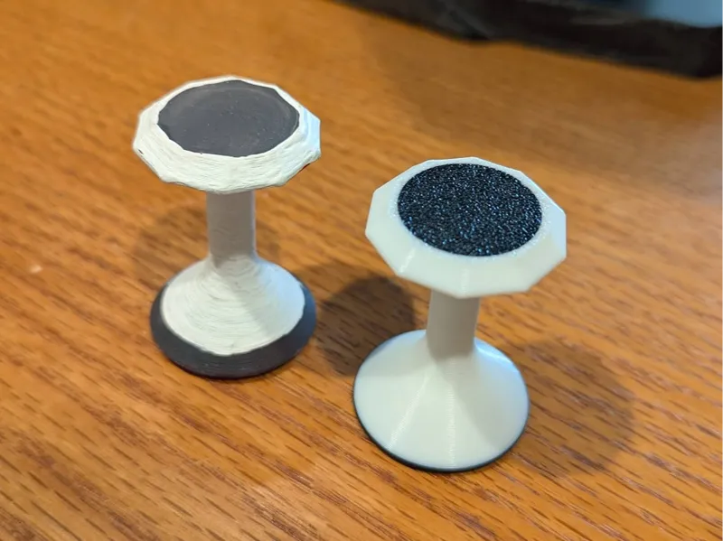 1/10th Scale ACE Wiggle Stool / Wiggle Chair