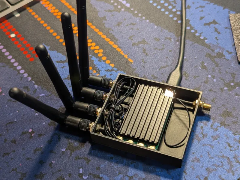 Tiny-B210 case