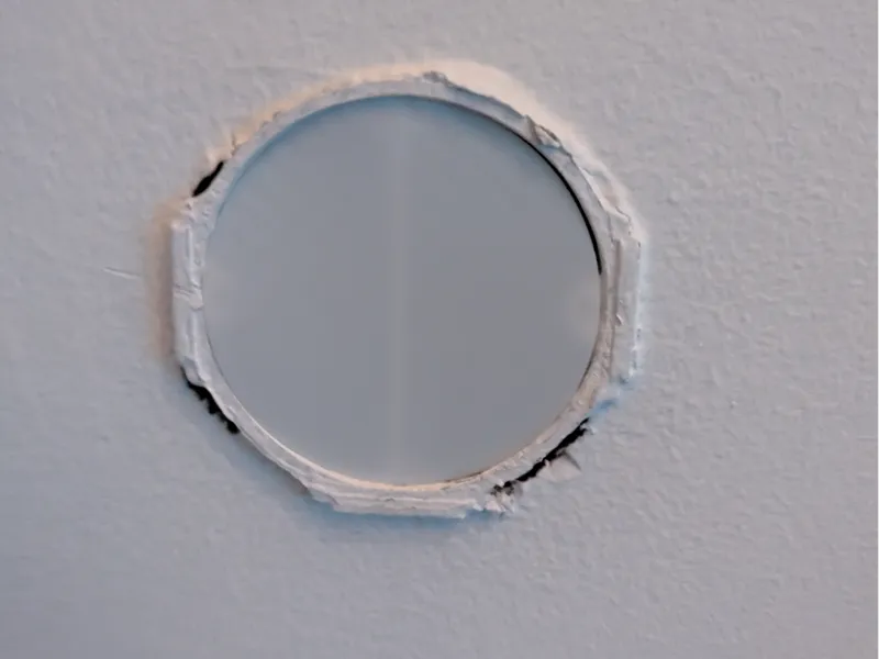 Empty outlet cover - 64mm
