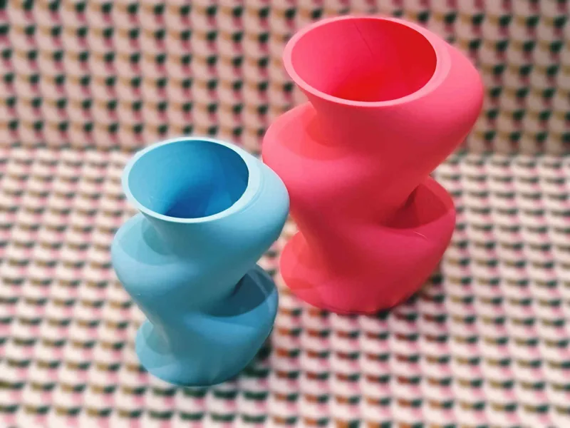 Twisty Vase: Modern Art for Your Home
