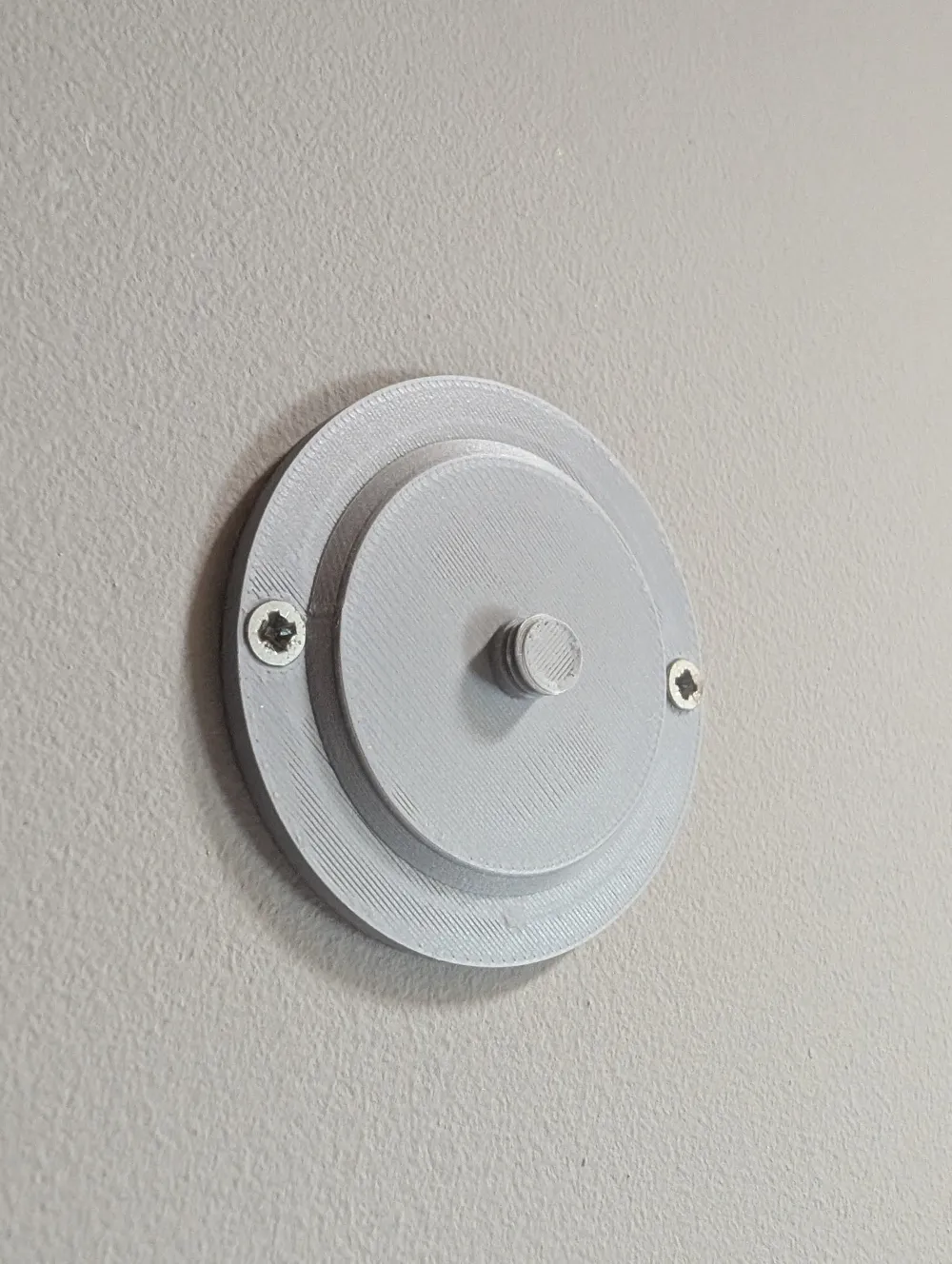 Minimalist Wall Mount for Vinyls - Free 3D Print Model - MakerWorld