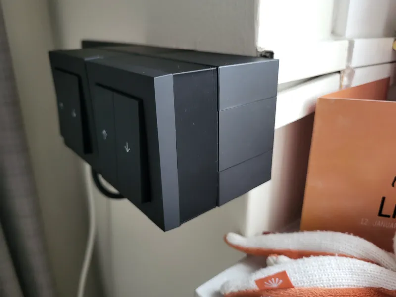 Gira E2 surface mounted box extension
