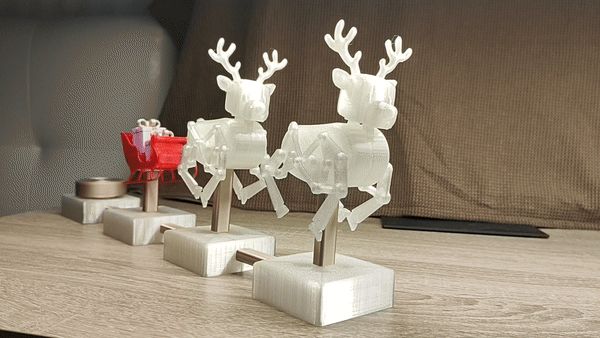 Animatronic Christmas sleigh