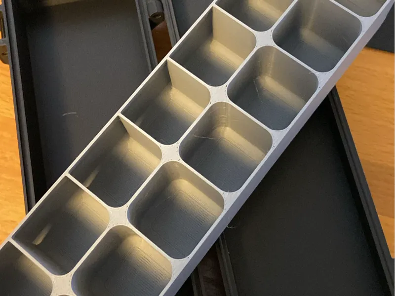 Deeper pill box insert