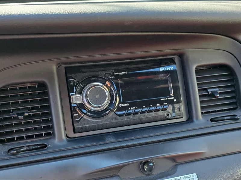 Crown Victoria Stereo Bezel Radio Double Din Frame