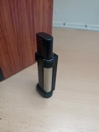Support pour télécommande de porte de garage — photo 1