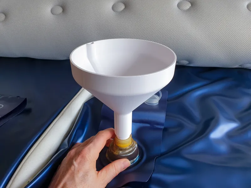 Trichter für Wasserbett-Wartung