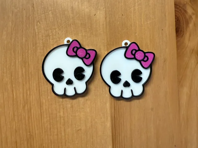 Female Skull Earrings