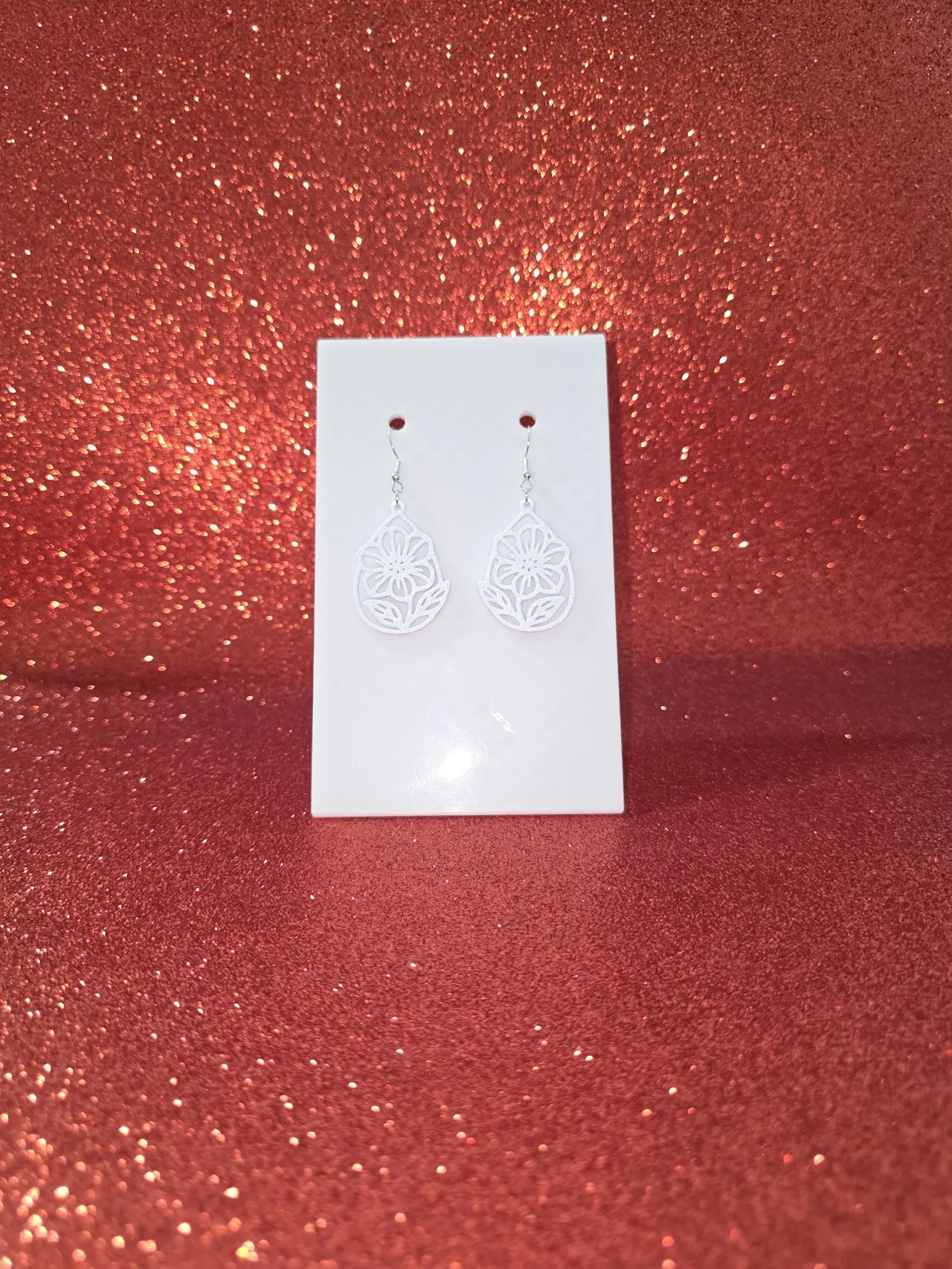 Drop flower earrings view 2