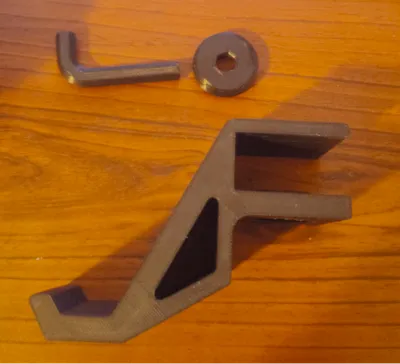 Side desk controller holder for a 20 mm desk