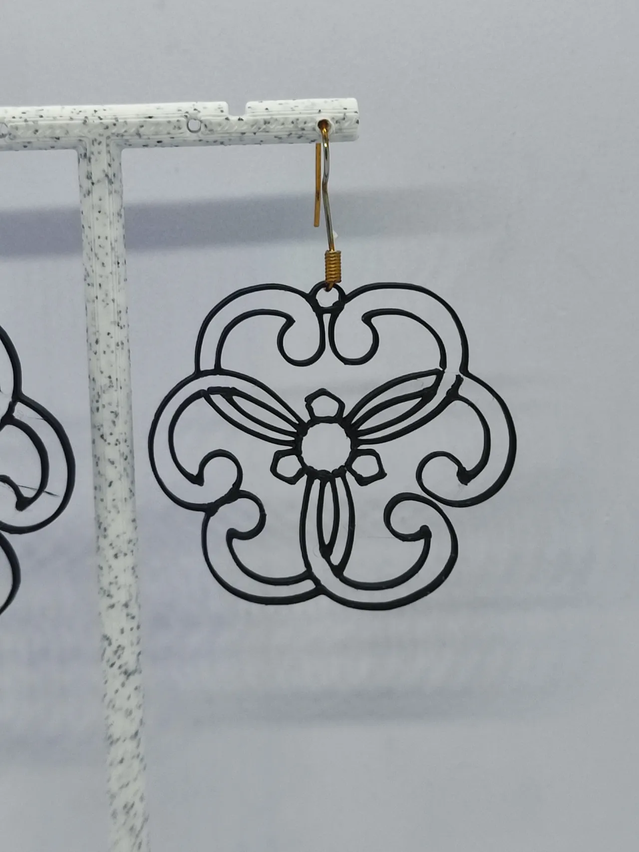 Aretes Flor de Encaje view 4