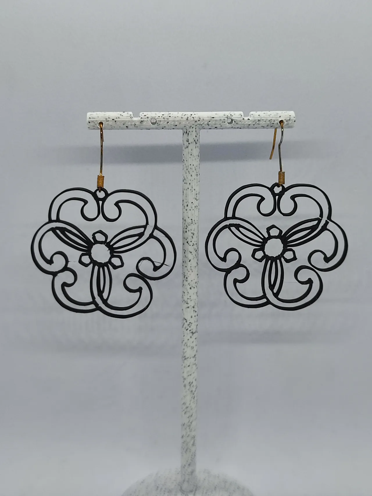Aretes Flor de Encaje view 3