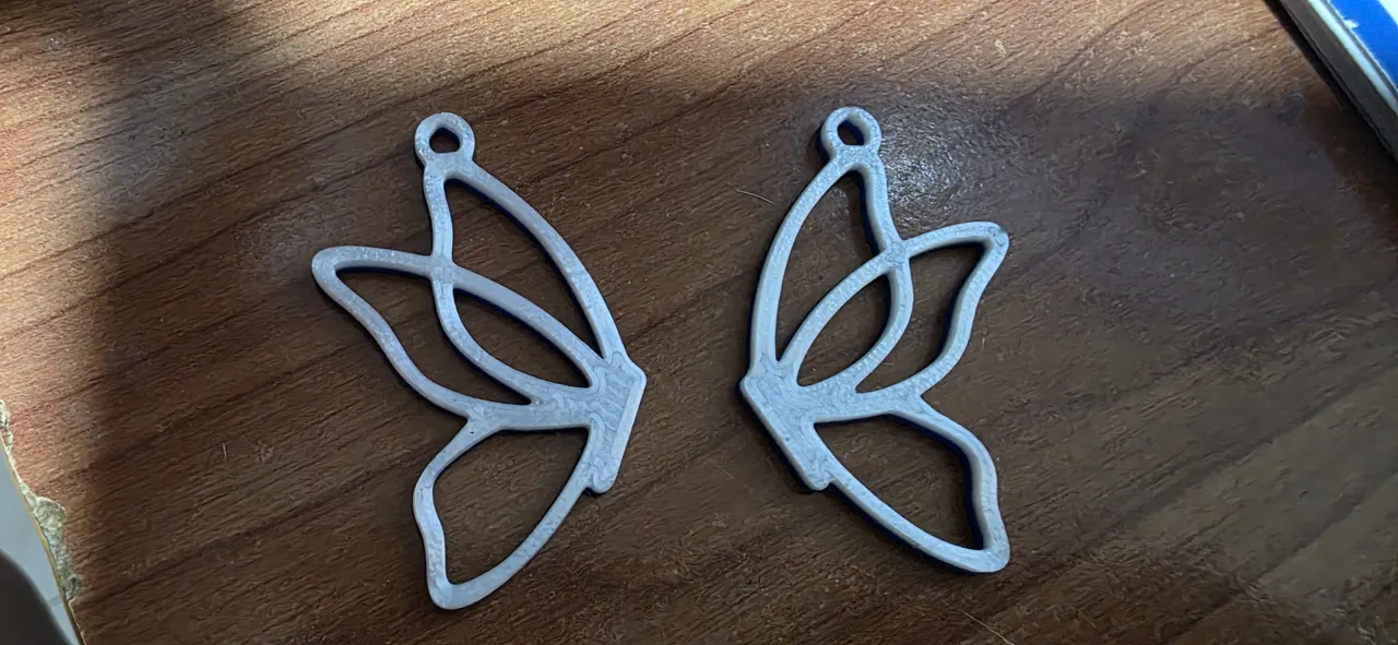 Pendientes figura de mariposa view 3