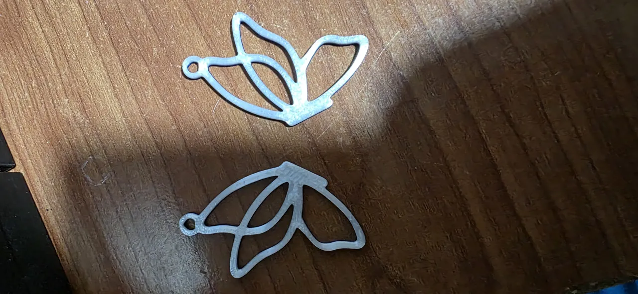 Pendientes figura de mariposa view 2