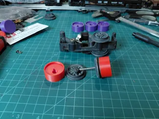 Lionel wheel installation tool - customizable