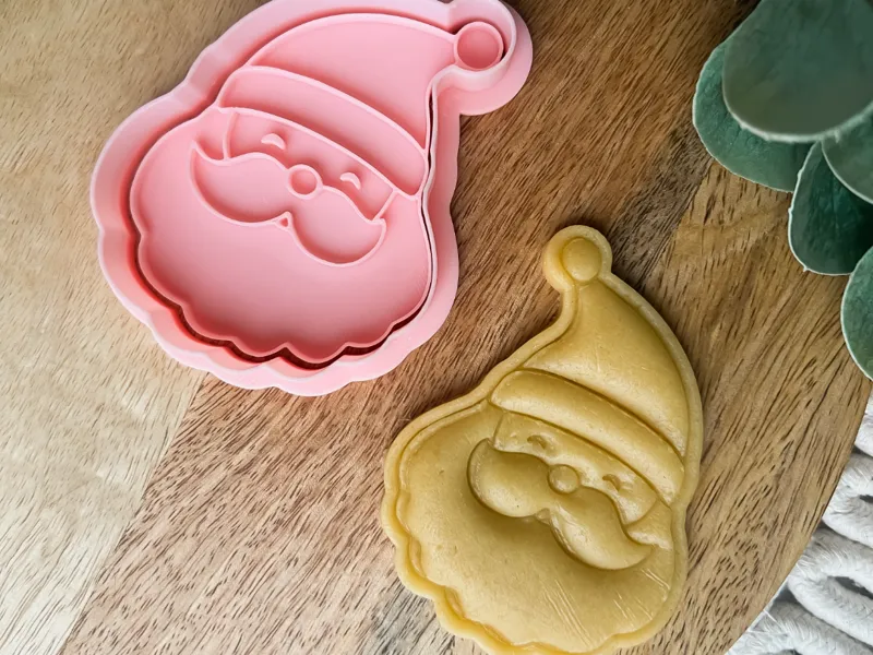 Santa Cookie cutter + stamp