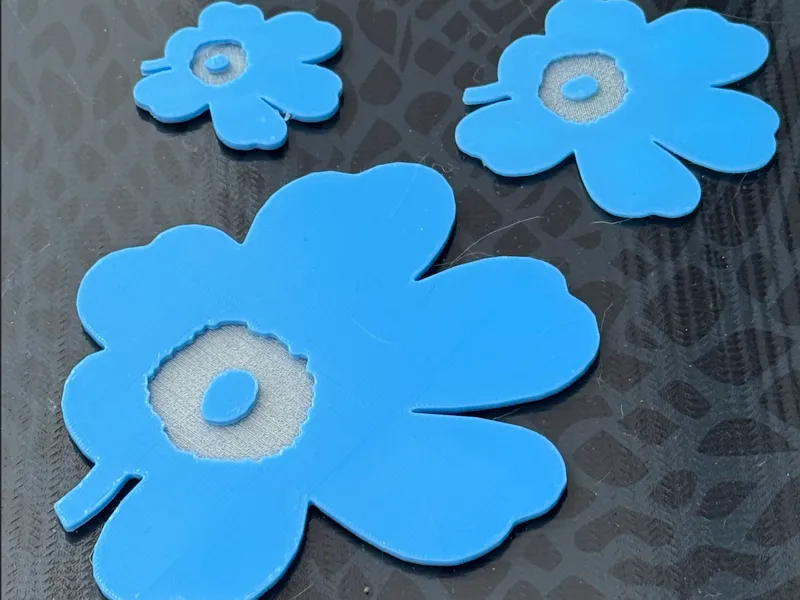 Marimekko unicco (flower) badge / pad / coaster